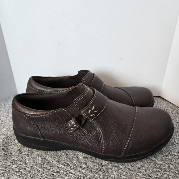 Clarks Collection Shoes Womens Size 8.5 Brown Slip- On Strap Comfort Mary Jane - Picture 4 of 10